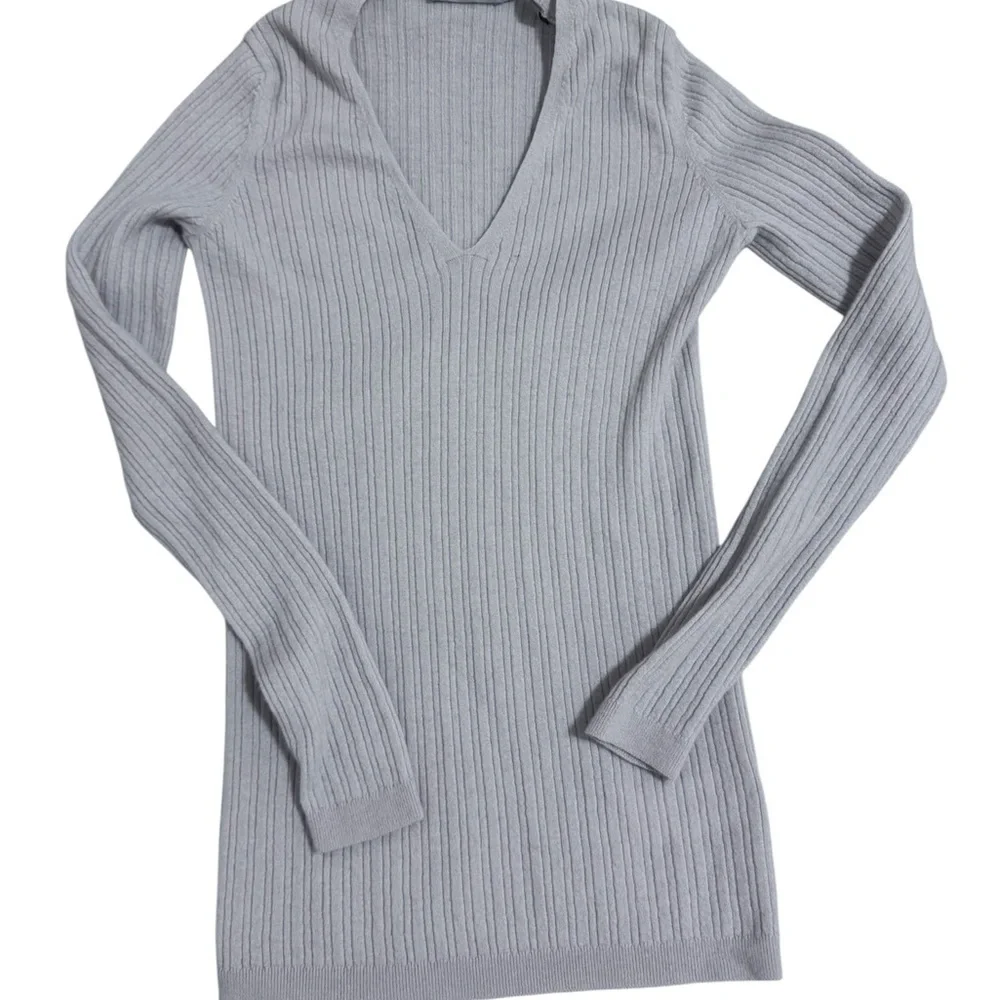 Vince chic neck
